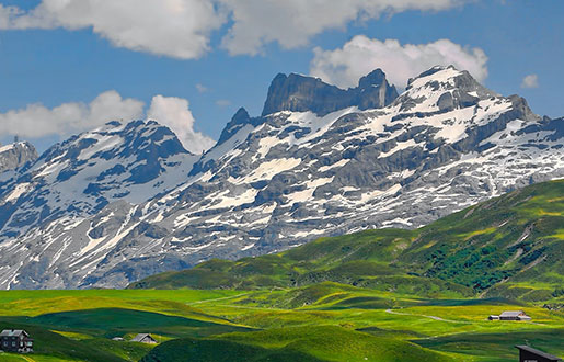 Mythen über die Alpen zerstören. Der Ort eignet sich nicht nur zum Skifahren. - Januar 31, 2024